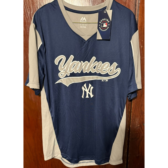Majestic Other - New York Yankees Majestic blue/gray tee size M NEW WITH TAGS